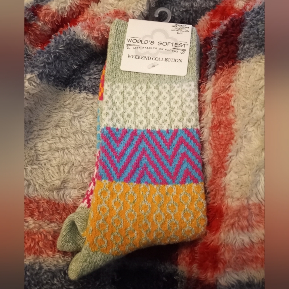NWT World's Softest Socks